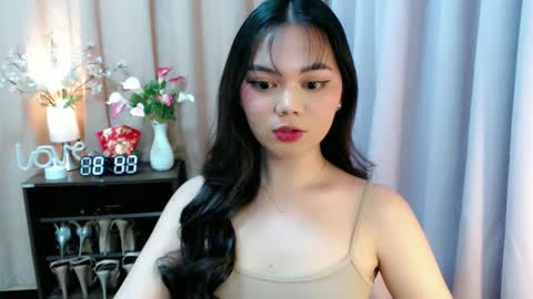 Snapshot of yourangelictransgirl chatting on 10.04.25 Hi its me Yna online show from 10.04.25