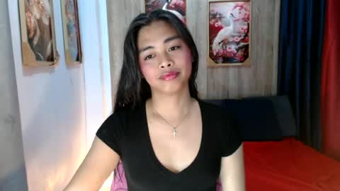 Snapshot of yourangelofsex chatting on 06.21.26 yourangelofsex online show from 06.21.26