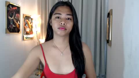 Snapshot of yourangelofsex chatting on 07.21.26 yourangelofsex online show from 07.21.26