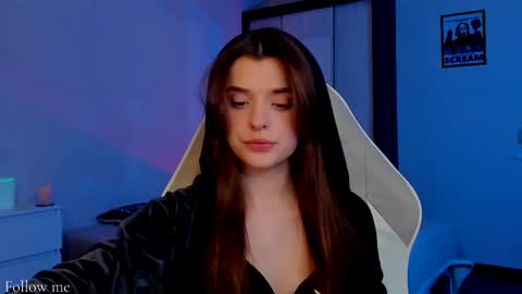 Snapshot of youranikka chatting on 02.26.26 Anikka online show from 02.26.26