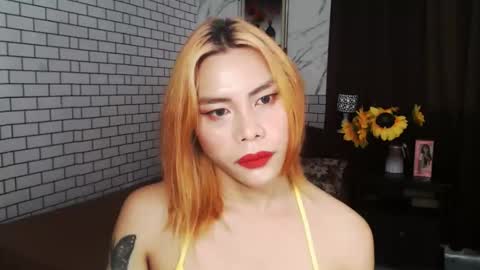 Snapshot of yourasianbigcock chatting on 10.02.25 LEXI online show from 10.02.25