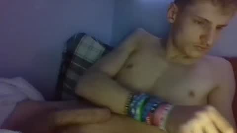 Snapshot of yourbitch1762 chatting on 03.02.25 yourbitch1762 online show from 03.02.25