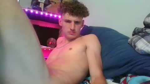 Snapshot of yourbitch1762 chatting on 09.12.25 yourbitch1762 online show from 09.12.25