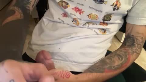 Snapshot of yourboo25 chatting on 02.08.26 yourboo25 online show from 02.08.26