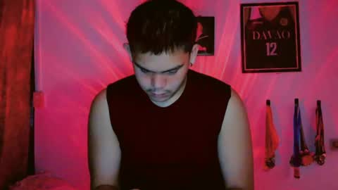 Snapshot of yourboynash chatting on 07.15.26 nash online show from 07.15.26