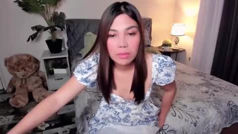 Snapshot of yourcathrinelover chatting on 01.07.25 Cathy Murphy online show from 01.07.25