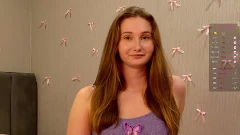 Snapshot of yourcreamyister chatting on 02.01.26 creamysister online show from 02.01.26