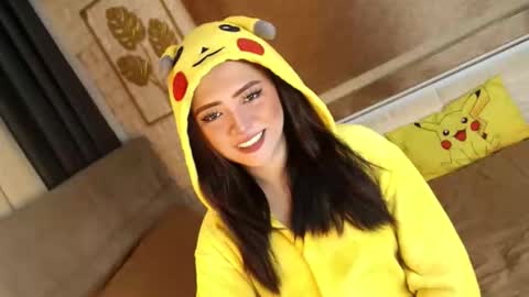 JEN  online show from 09.21.25