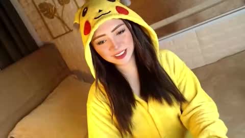 JEN  online show from 11.20.25