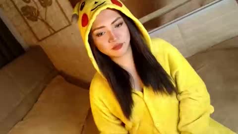 JEN  online show from 12.05.25