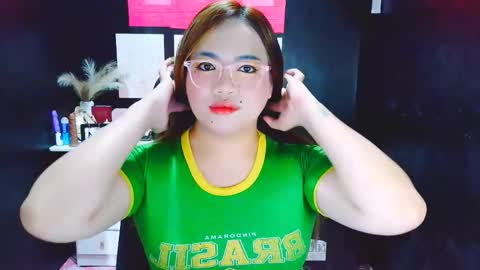 Snapshot of yourdirtygirl_lyla chatting on 01.14.26 yourdirtygirl_lyla online show from 01.14.26