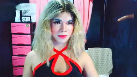 Snapshot of yourdirtygirl_lyla chatting on 02.15.26 yourdirtygirl_lyla online show from 02.15.26