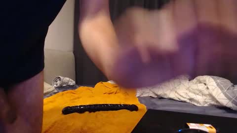 Snapshot of yourdirtysluboy chatting on 10.27.25 hornyedging online show from 10.27.25