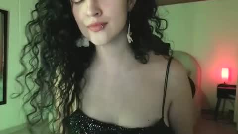 yourdreamgirl2025 online show from 05.13.26