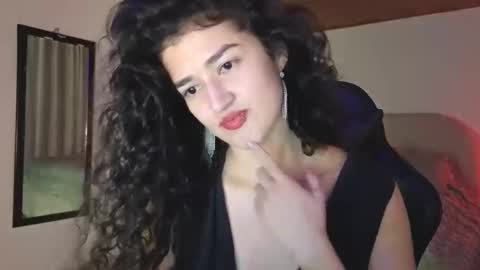 yourdreamgirl2025 online show from 05.27.26