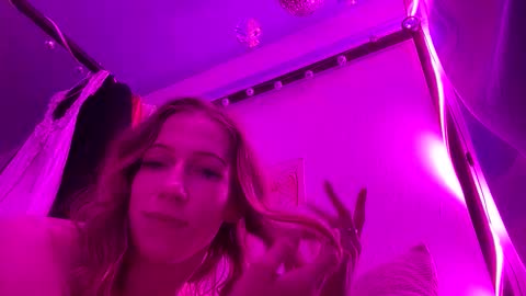 Snapshot of youreinheaven chatting on 10.28.25 youreinheaven online show from 10.28.25