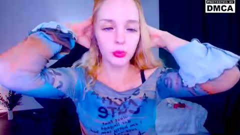 yourfairyalice_ online show from 07.13.26
