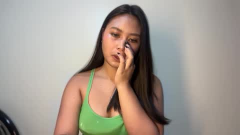 Snapshot of yourfantasyyy_ chatting on 05.04.26 yourfantasyyy_ online show from 05.04.26