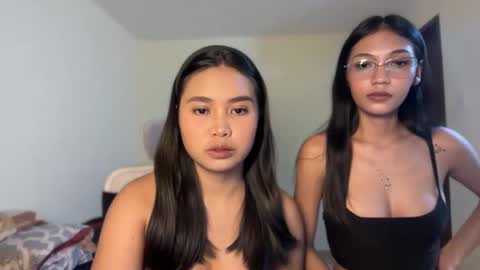 Snapshot of yourfantasyyy_ chatting on 05.21.26 yourfantasyyy_ online show from 05.21.26