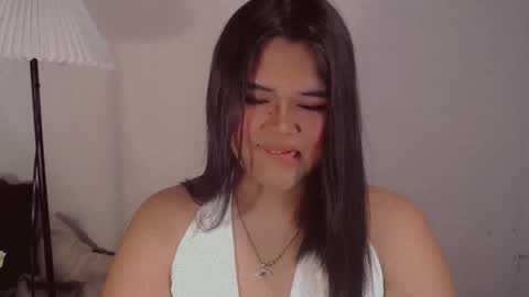 Snapshot of yourfavoratejessica chatting on 09.10.25 Jessica online show from 09.10.25