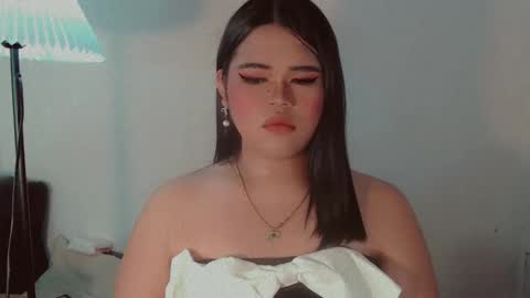 Snapshot of yourfavoratejessica chatting on 09.12.25 Jessica online show from 09.12.25