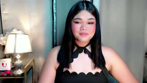 Snapshot of yourfavoratejessica chatting on 10.06.25 Jessica online show from 10.06.25