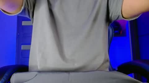 yourfavorite_bigclit online show from 04.22.26