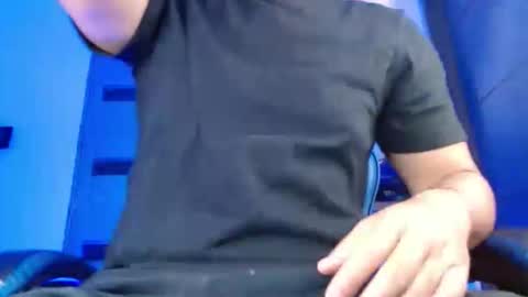 yourfavorite_bigclit online show from 04.27.26