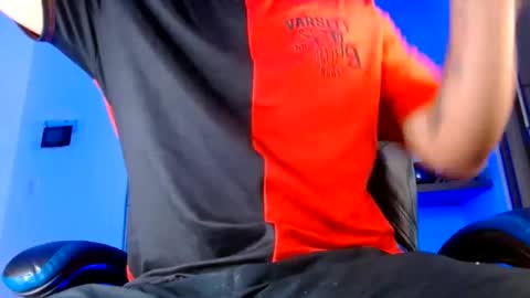 yourfavorite_bigclit online show from 06.09.26