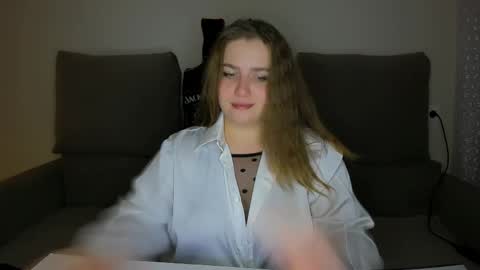 Snapshot of yourgem__ chatting on 12.12.24 yourgem__ online show from 12.12.24