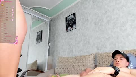 Snapshot of yourgirl_044 chatting on 01.15.25 yourgirl_044 online show from 01.15.25