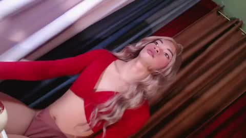 Snapshot of yourgoddessamy_ chatting on 07.25.26 Amy Walker online show from 07.25.26