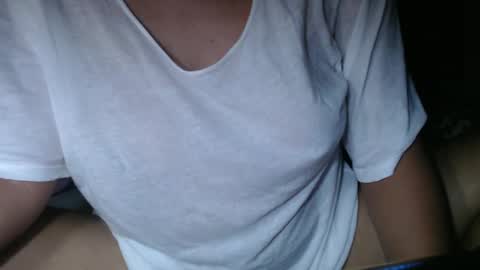 yourhotboobies23 online show from 01.04.25