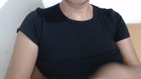 yourhotboobies23 online show from 07.21.26