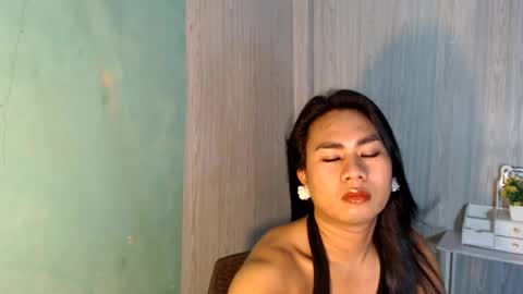 Snapshot of yourhottie_winxxx chatting on 07.05.26 Mauie online show from 07.05.26