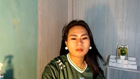 Snapshot of yourhottie_winxxx chatting on 07.15.26 Mauie online show from 07.15.26