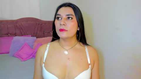 EMELY online show from 07.05.26