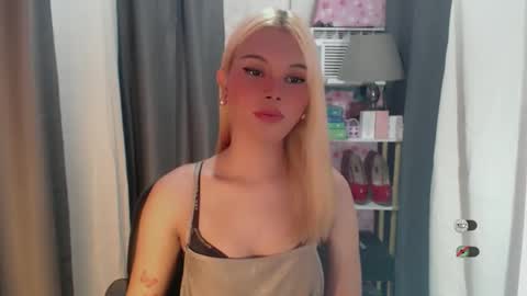 KYLIE MORE online show from 06.04.26