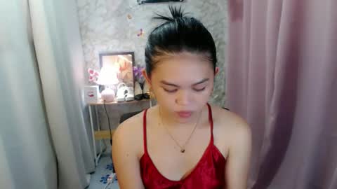 Snapshot of yourlovelytranspinay chatting on 02.01.26 your lovely Dina online show from 02.01.26