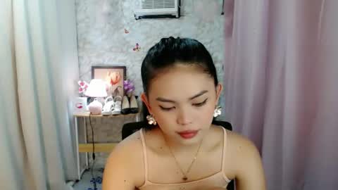 Snapshot of yourlovelytranspinay chatting on 03.08.26 your lovely Dina online show from 03.08.26