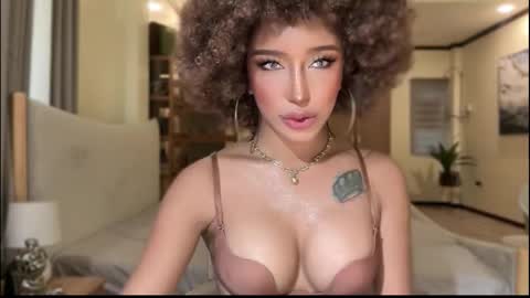 Snapshot of yourlovingpearlita1000 chatting on 10.25.25 Pearl online show from 10.25.25