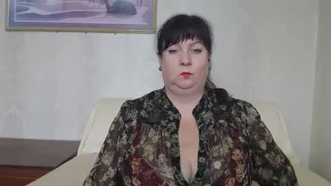 Snapshot of yourmilf4love chatting on 10.18.25 lANA online show from 10.18.25