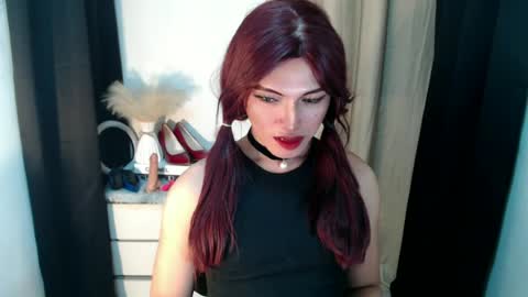 Snapshot of yournaughtykendal chatting on 06.30.26 TIFFANY SUCKING QUEEN online show from 06.30.26