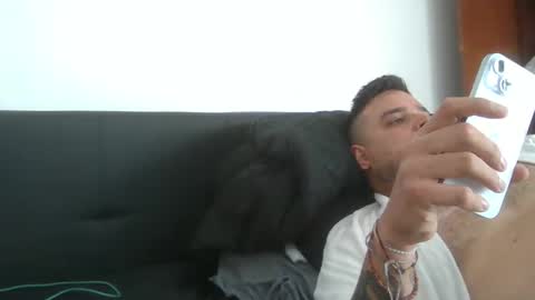 Snapshot of yourpersonalgeniusl chatting on 12.14.25 yourpersonalgeniusl online show from 12.14.25