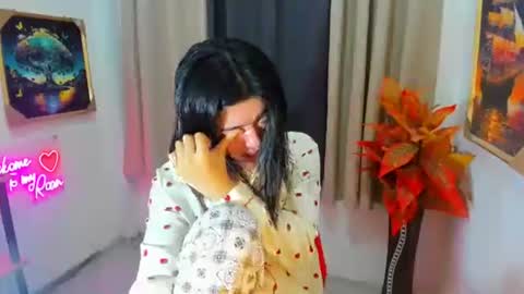 Trish online show from 03.08.26