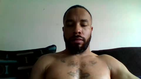 Snapshot of yoursexydaddy79 chatting on 01.29.25 mother fucker online show from 01.29.25
