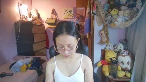 Snapshot of yourshy_cess chatting on 04.04.26 Cess online show from 04.04.26