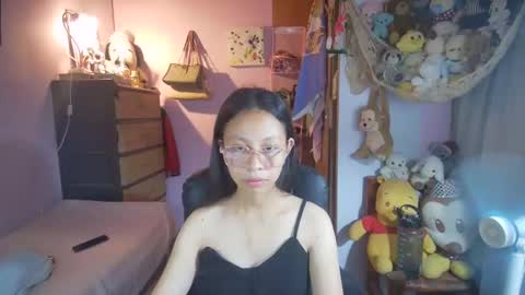 Snapshot of yourshy_cess chatting on 04.06.26 Cess online show from 04.06.26