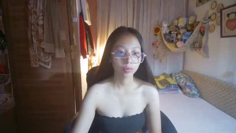 Snapshot of yourshy_cess chatting on 05.04.26 Cess online show from 05.04.26