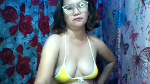Snapshot of yourshygirl82 chatting on 07.03.26 im MAY online show from 07.03.26